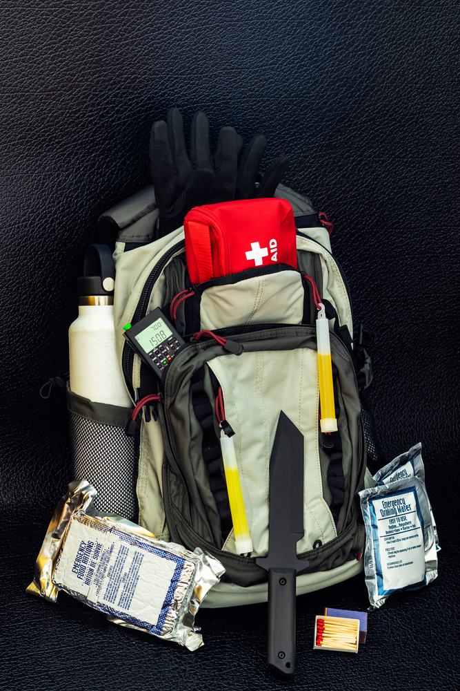 Survival Bug Out Bag Essentials 10 Must Have Items For Emergency Preparedness Survival 101 1701